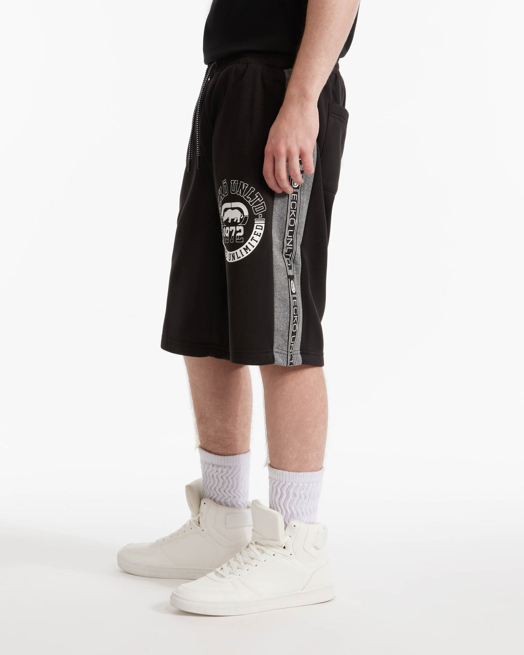 Vibe Block Fleece Short