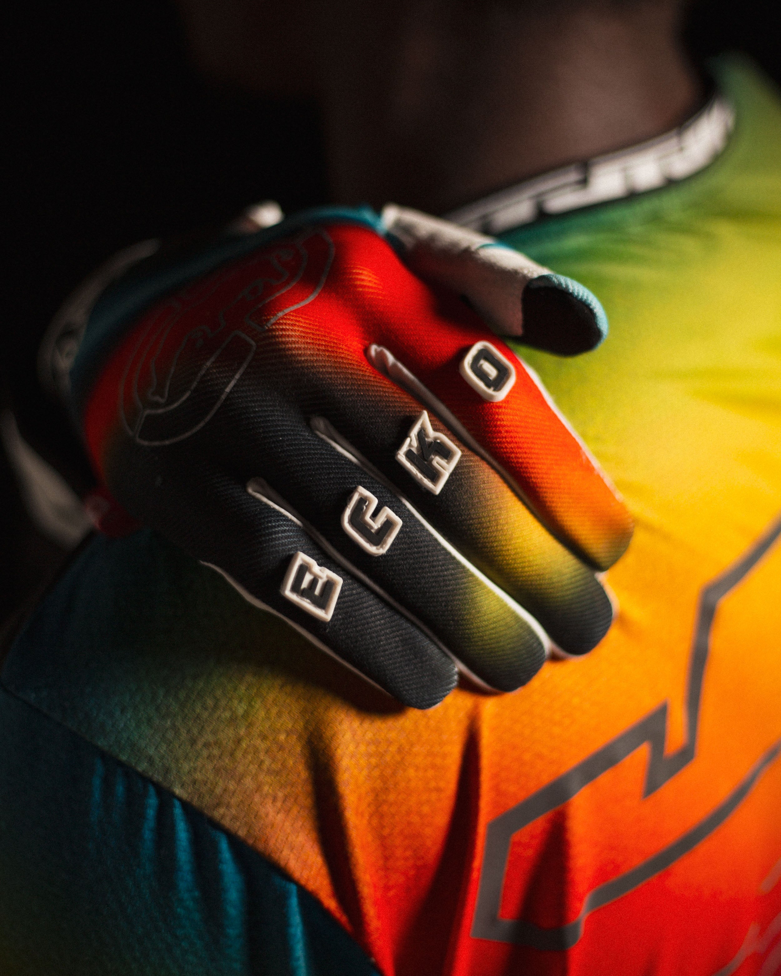 Color Flare Gloves – ECKO UNLTD
